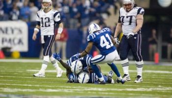 Indianapolis Colts MARLIN JACKSON #28, ROBERT MATHIS #98 and ANTOINE BETHEA #41 against New England Patriots