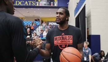 Greg Oden greets players before the 2019 Powerade Jam Fest