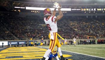 USC wideout Michael Pittman high points a ball to catch.
