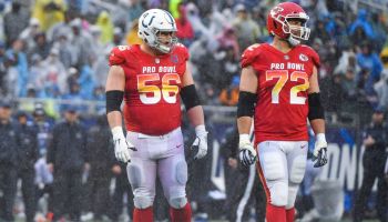 Eric Fisher and Quenton Nelson line up next to each other in the Pro Bowl.