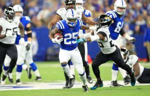 Colts RB-Marlon Mack gets ready to run against the Jaguars.