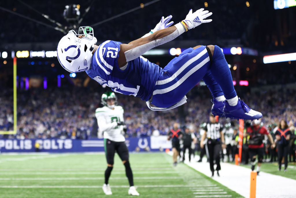 Colts RB-Nyheim Hines flips in the end zone.