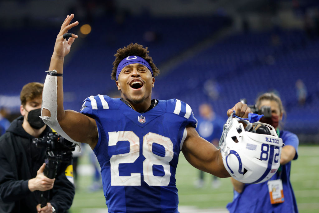 Colts RB-Jonathan Taylor celebrates after a big play.