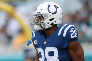 Should Colts Give Jonathan Taylor A Long-Term Deal?