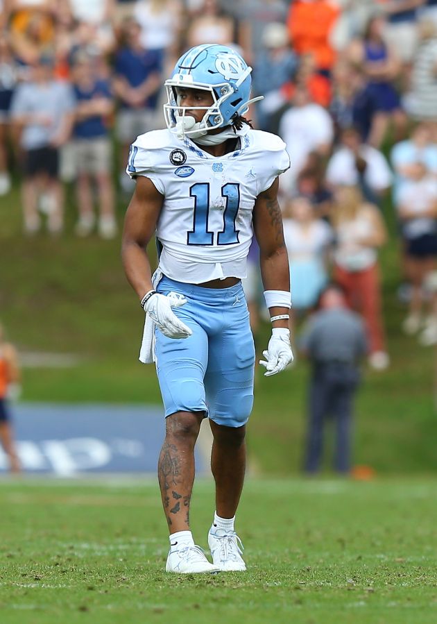 COLLEGE FOOTBALL: NOV 05 North Carolina at Virginia