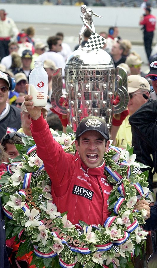 CAR-INDY-CASTRONEVES-WINNER-MILK