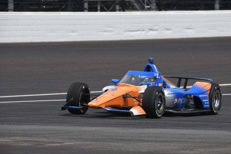 Scott Dixon (#9 Chip Ganassi Racing) Dallara IR12 Honda