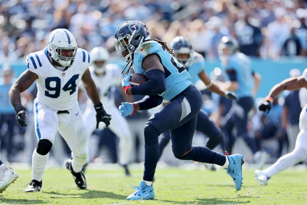 Indianapolis Colts v Tennessee Titans