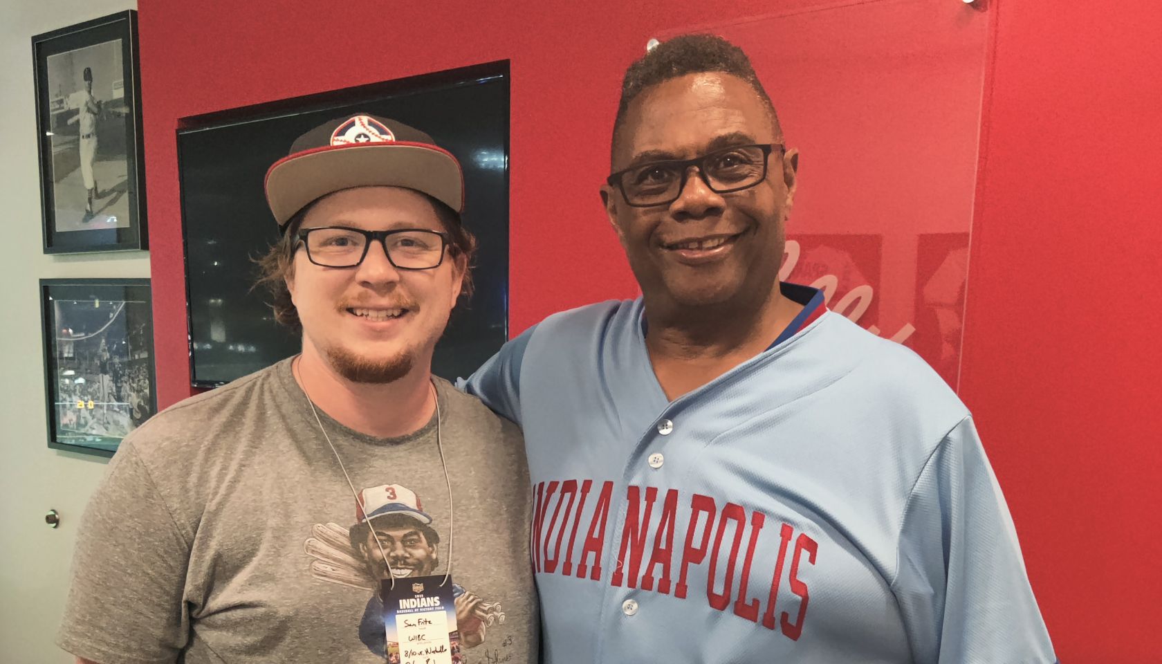 Razor Shines Visits Victory Field