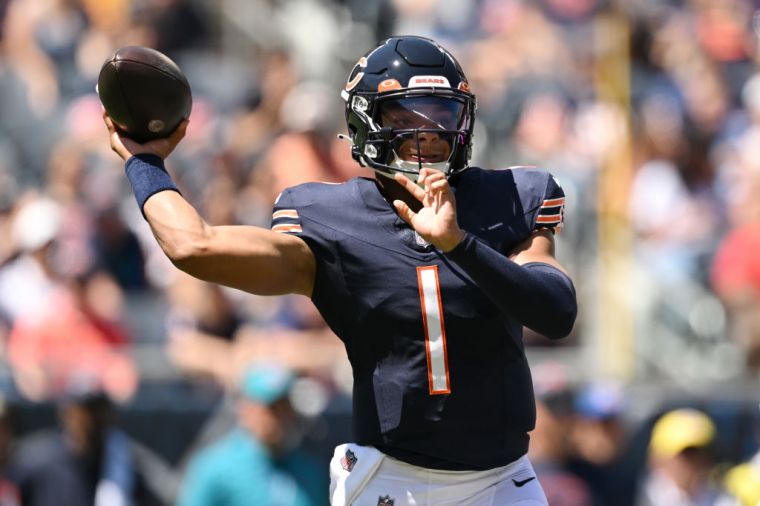 Chicago Bears - Justin FIelds - QB