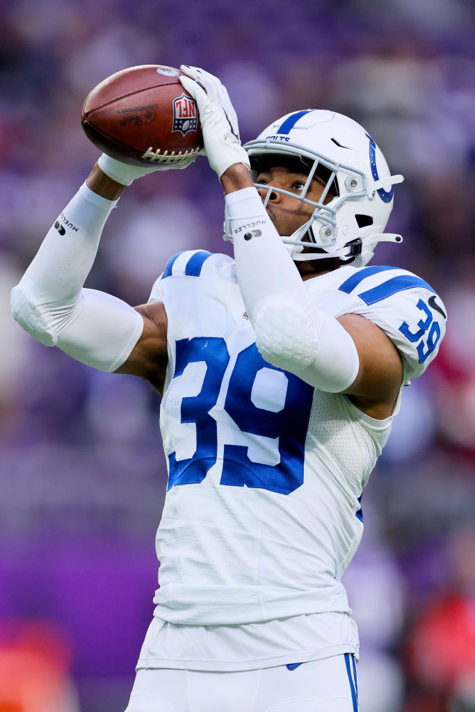 Starting Cornerbacks Play