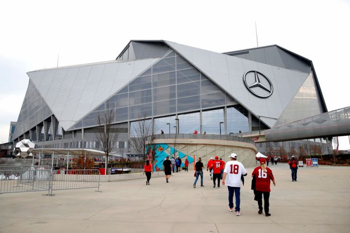 Atlanta Falcons - Mercedes-Benz Stadium - $7