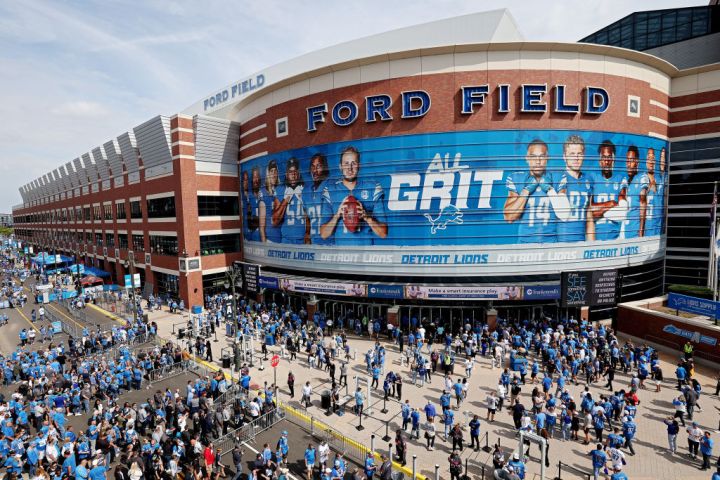 Detroit Lions - Ford Field - $6