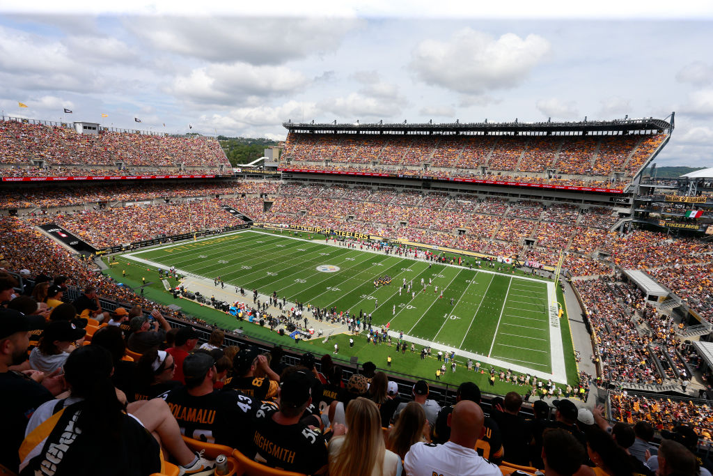 San Francisco 49ers v Pittsburgh Steelers