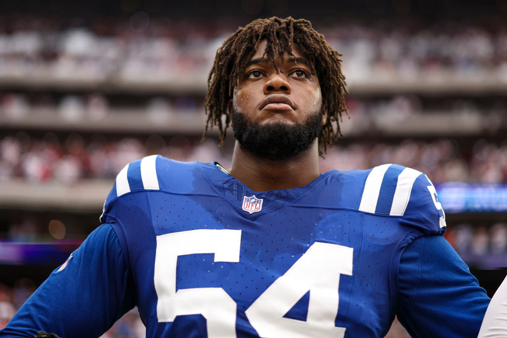 Indianapolis Colts' Kwity Paye, Dayo Odeyingbo Poised for Big Things, Their  Trainer Says 