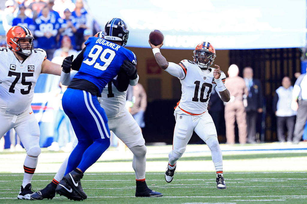 Cleveland Browns v Indianapolis Colts