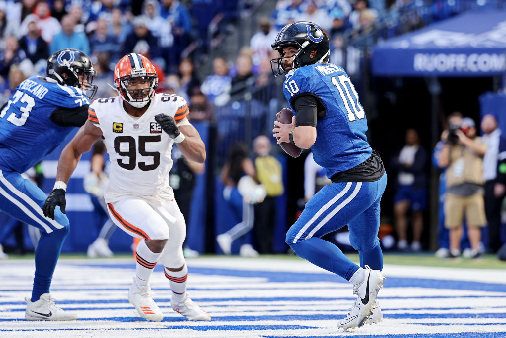 Cleveland Browns v Indianapolis Colts