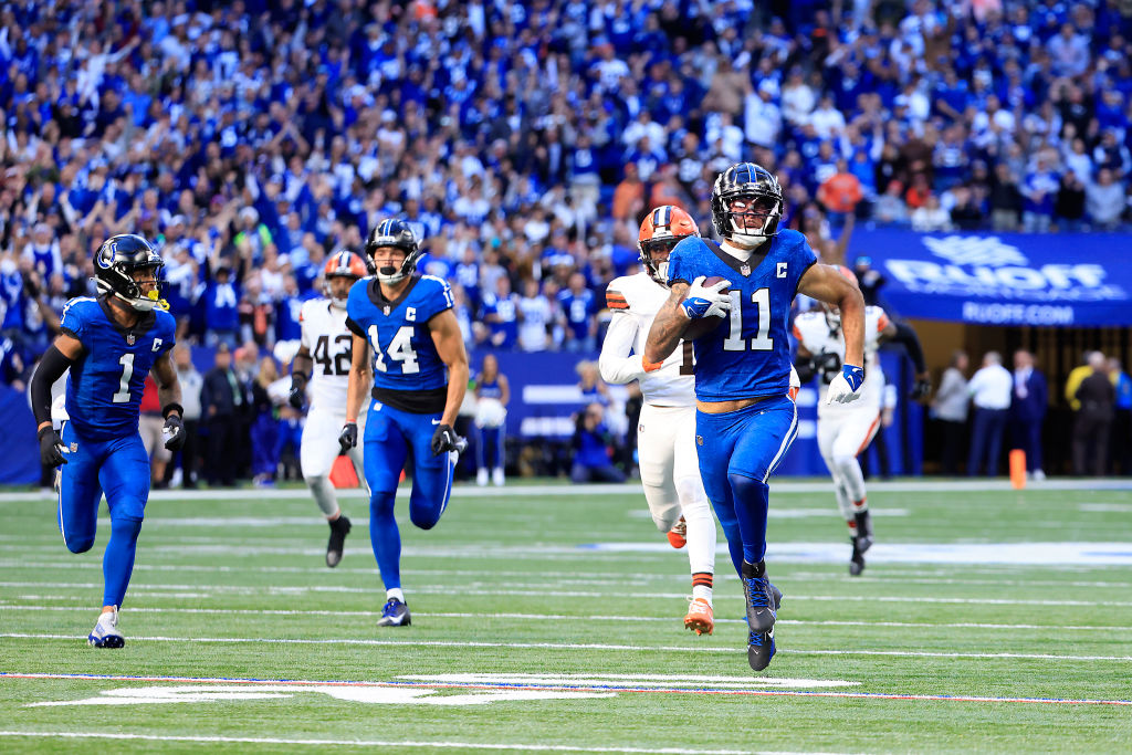 Cleveland Browns v Indianapolis Colts
