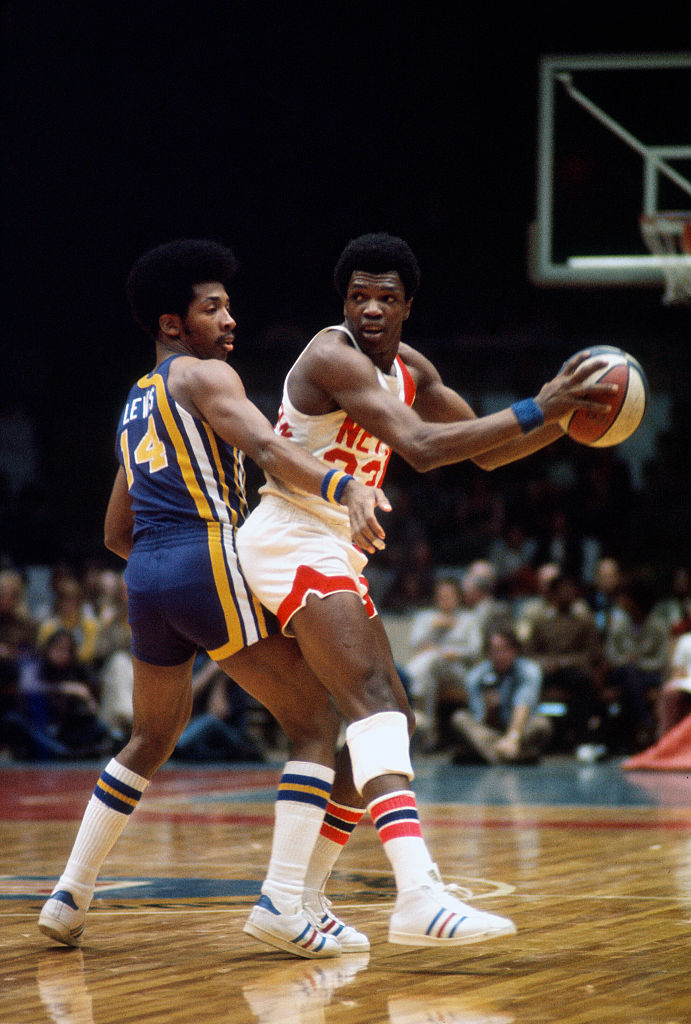 Freddie Lewis - 9,257 points