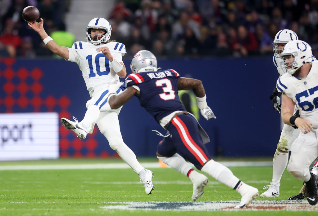 Indianapolis Colts v New England Patriots