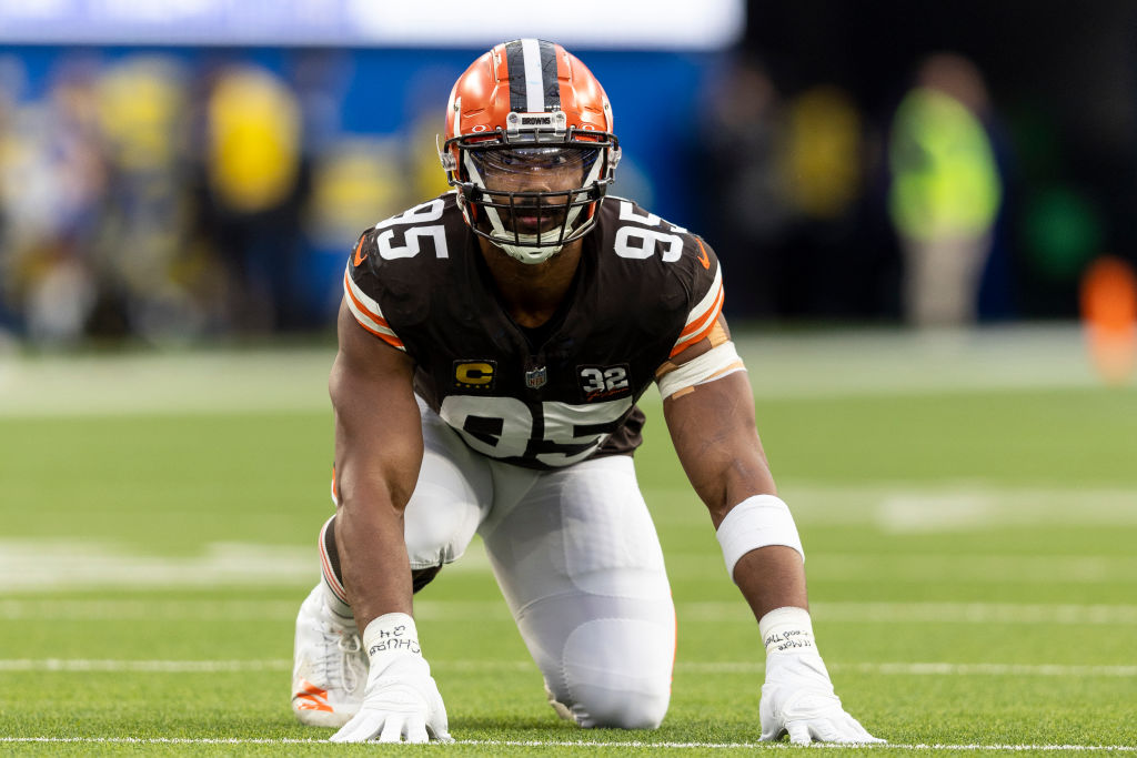 Cleveland Browns v Los Angeles Rams