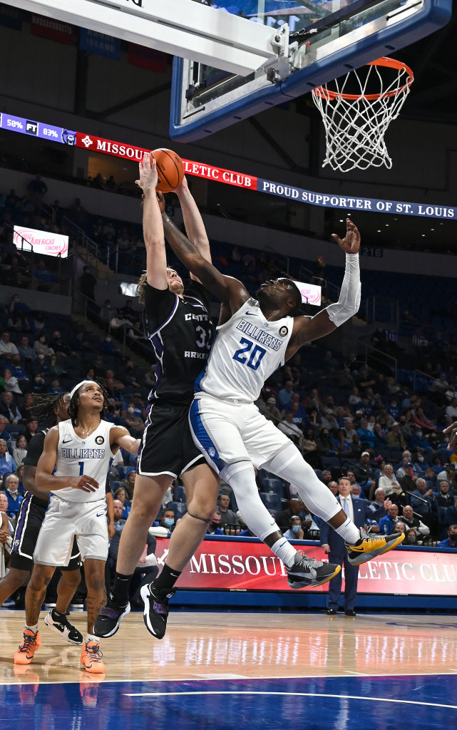 Churchill Bounds - Center - Central Arkansas