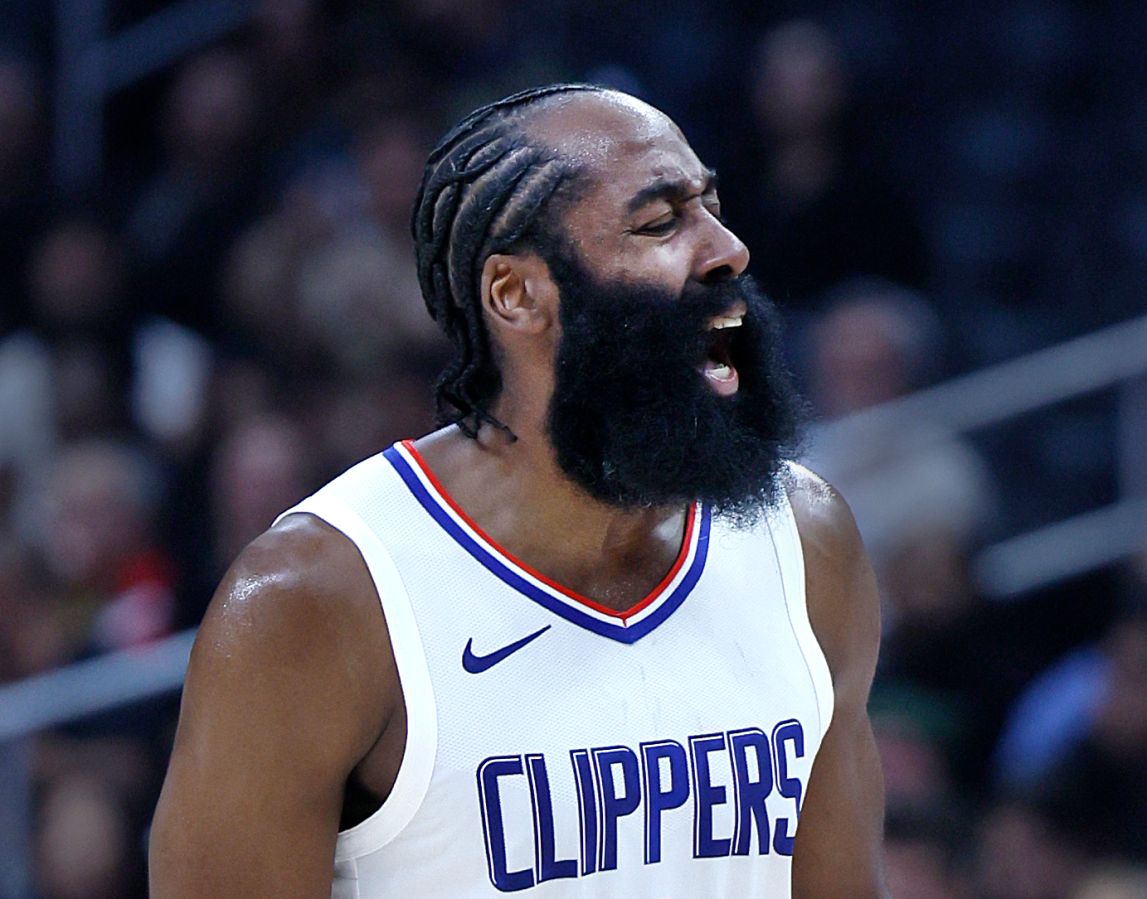 The Clippers play the Trail Blazers at Crypto.com Arena