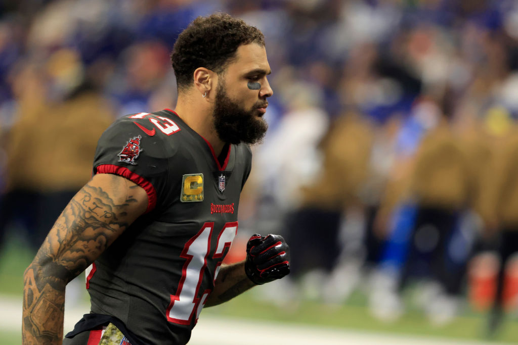 Tampa Bay Buccaneers v Indianapolis Colts