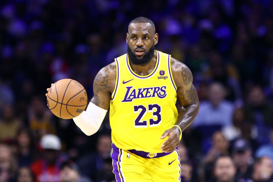 Los Angeles Lakers v Philadelphia 76ers