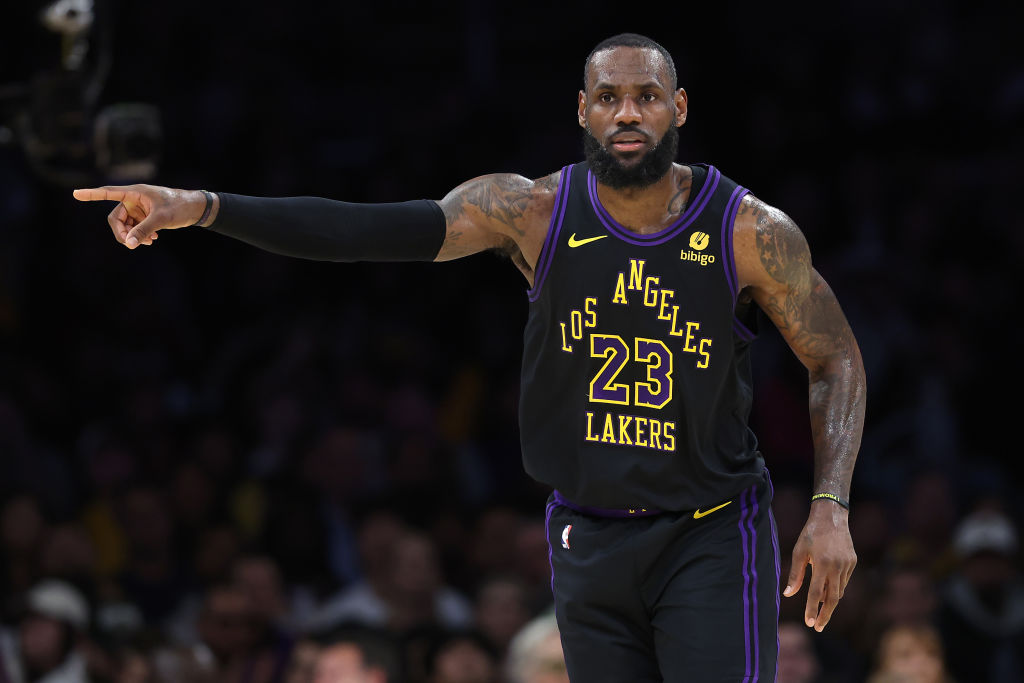 Toronto Raptors v Los Angeles Lakers