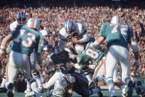 Super Bowl VI: Dallas Cowboys 24, Miami Dolphins 3