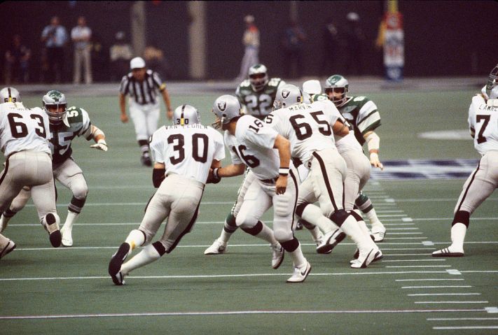 Super Bowl XV - Oakland Raiders v Philadelphia Eagles