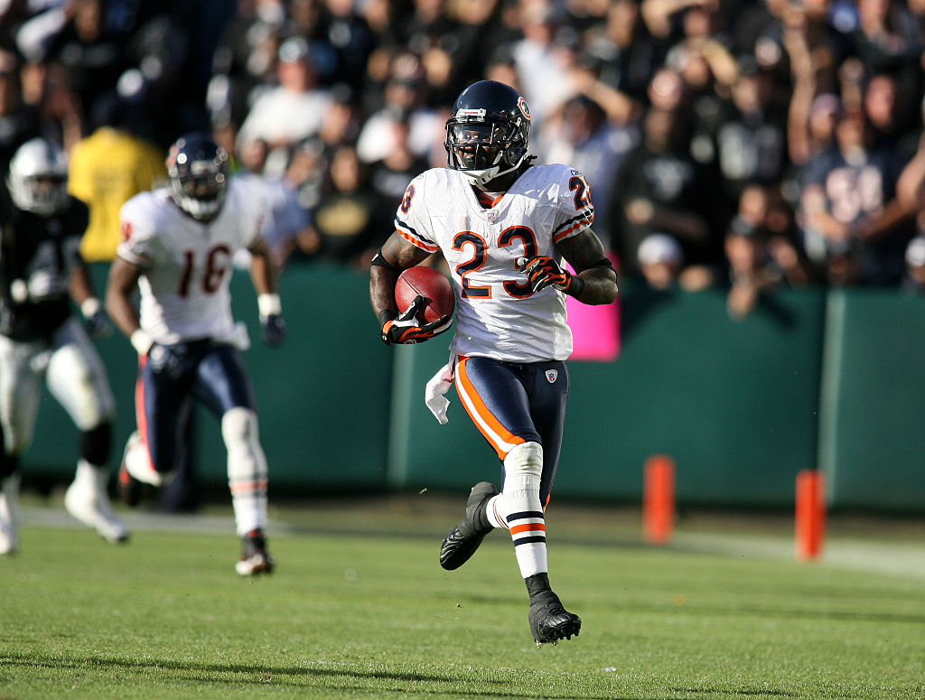 Football - NFL - Bears vs. Raiders