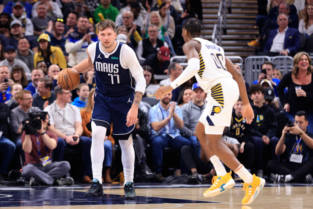 Dallas Mavericks v Indiana Pacers