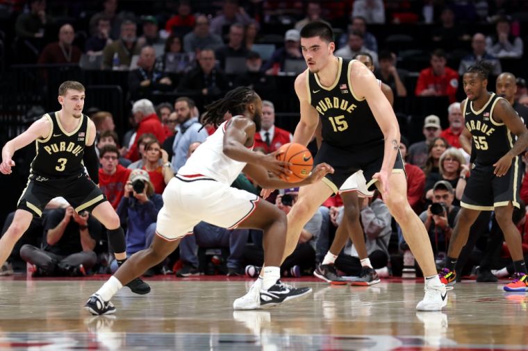 Photos of Zach Edey Because He Is "Just Tall"