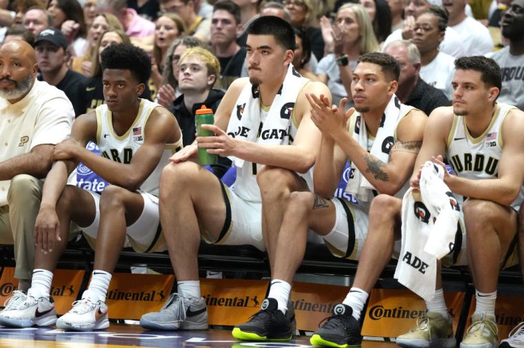 Photos of Zach Edey Because He Is "Just Tall"