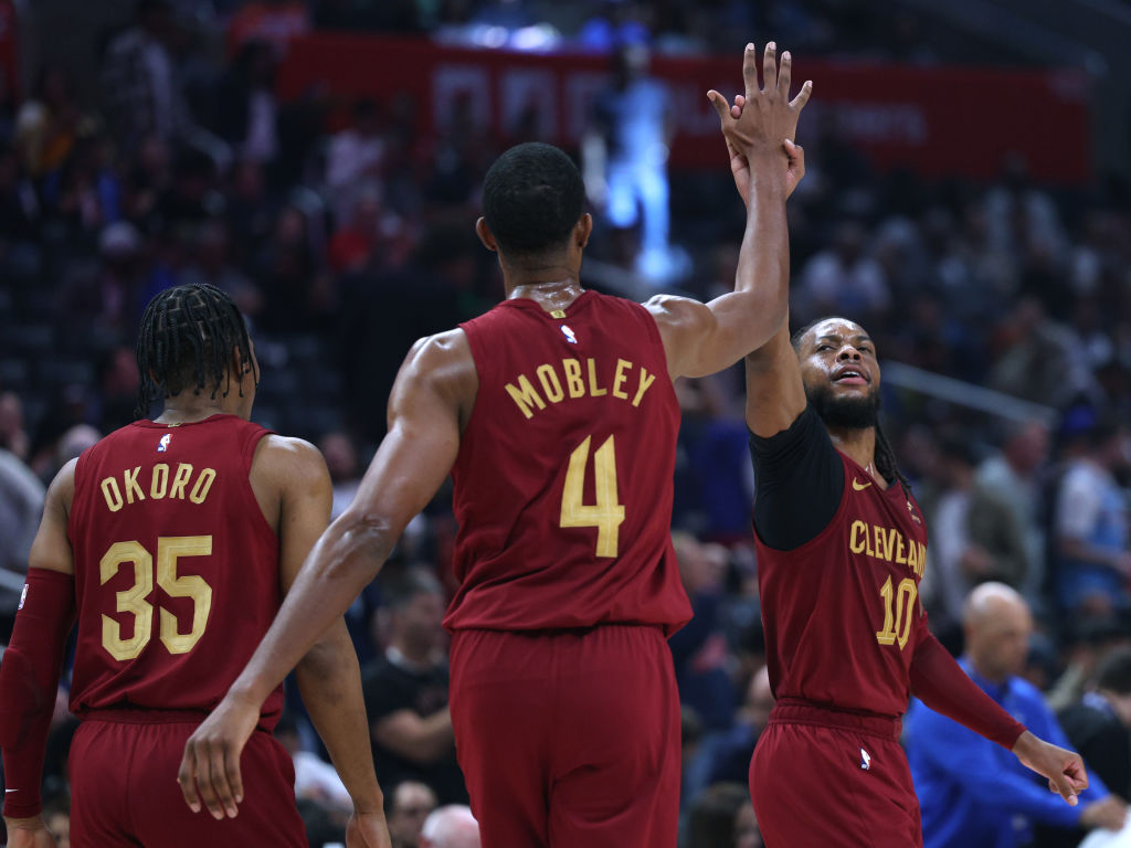 Cleveland Cavaliers v Los Angeles Clippers
