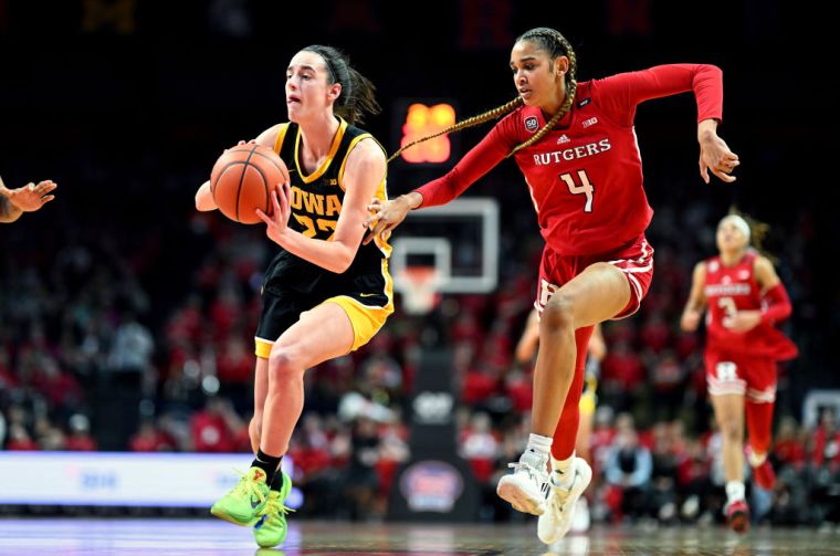 Broke Big Ten all-time scoring record