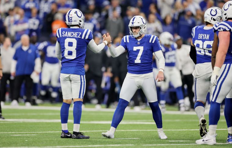 Specialists (3): LS-Luke Rhodes, P-Rigoberto Sanchez, K-Matt Gay