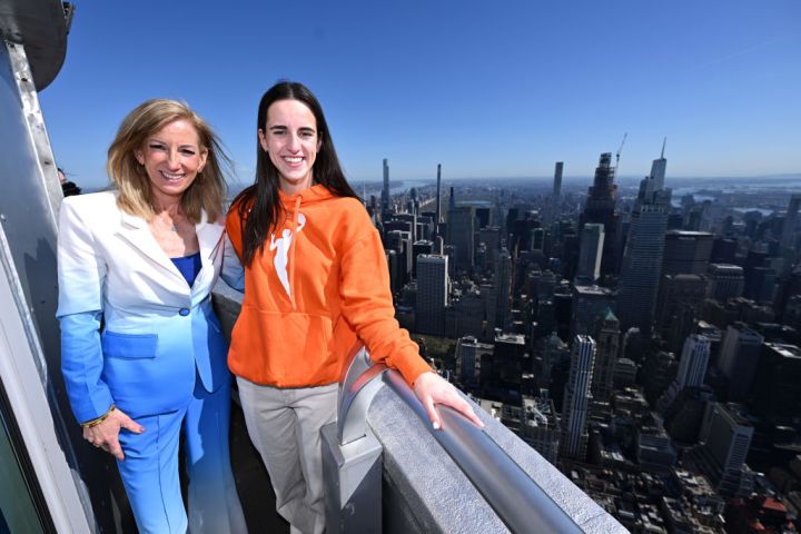 WNBA Draftees Light the Empire State Building