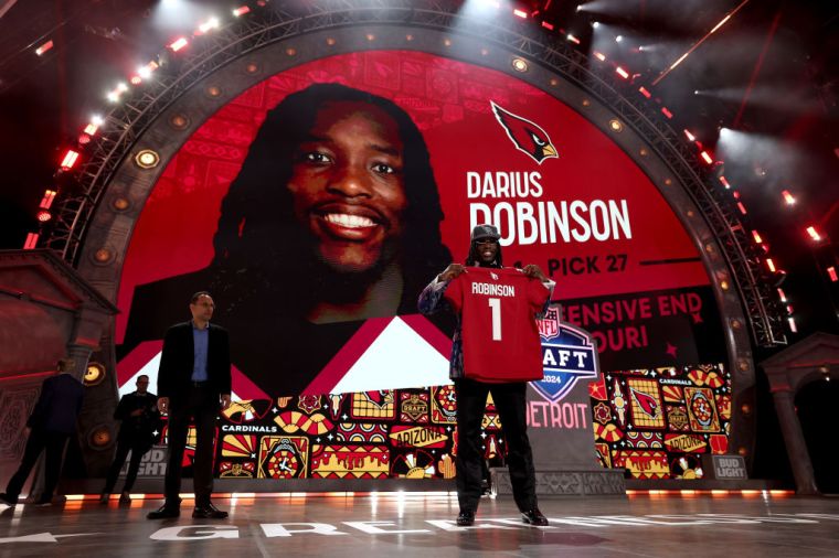 Darius Robinson | DE | Arizona Cardinals (from Houston)