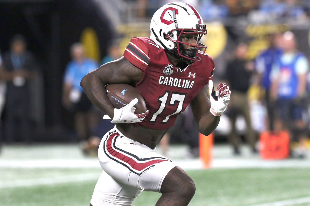 COLLEGE FOOTBALL: SEP 02 Duke's Mayo Classic - North Carolina vs South Carolina