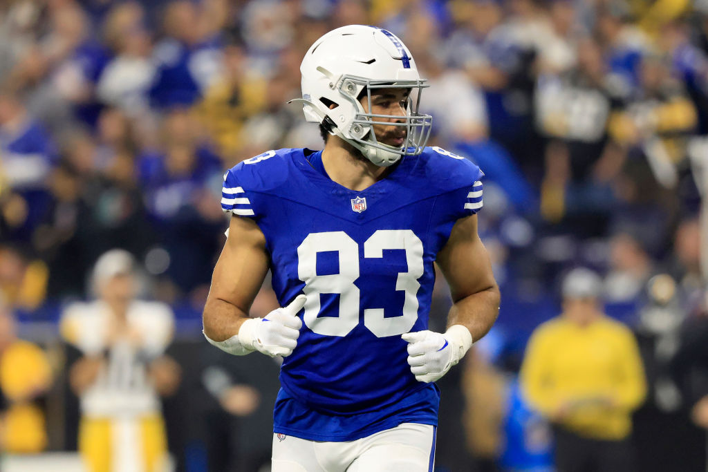 Winner: Tight End Group