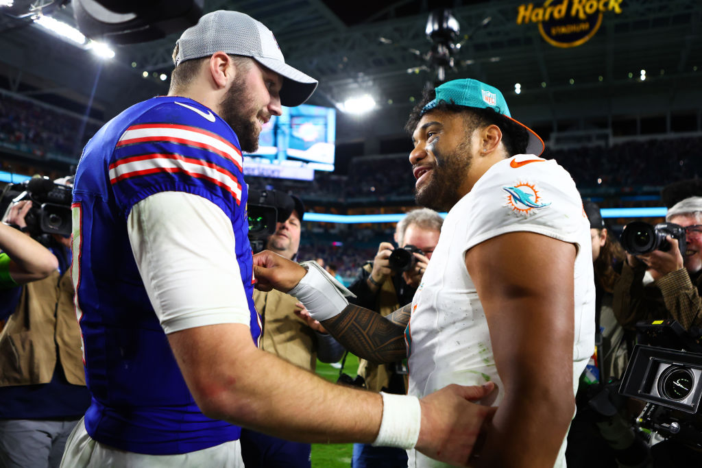 Buffalo Bills v Miami Dolphins