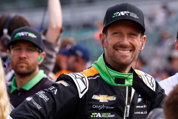 Middle Row 9 - Romain Grosjean