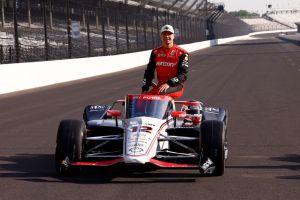 Middle Row 1 - Will Power