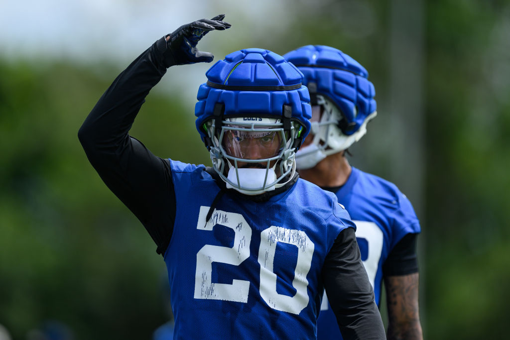 NFL: JUN 04 Indianapolis Colts Minicamp