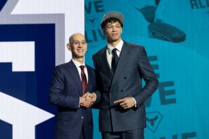 Charlotte Hornets - Tidjane Salaün