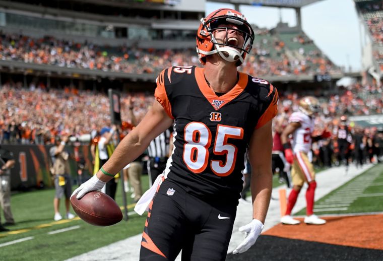It Ertz when Eifert (Zach Ertz & Tyler Eifert)