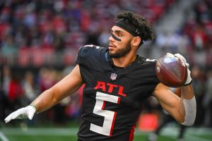 Drake London Calling